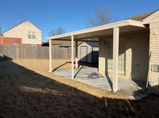 7842 Fallstone Rd, Memphis, TN 38125