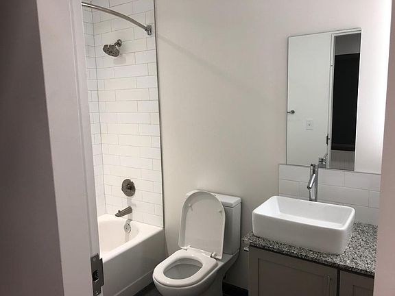 3rd image of 1829 Madison Ave Unit C304