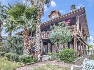 279 Barracuda St, Bayou Vista, TX 77563