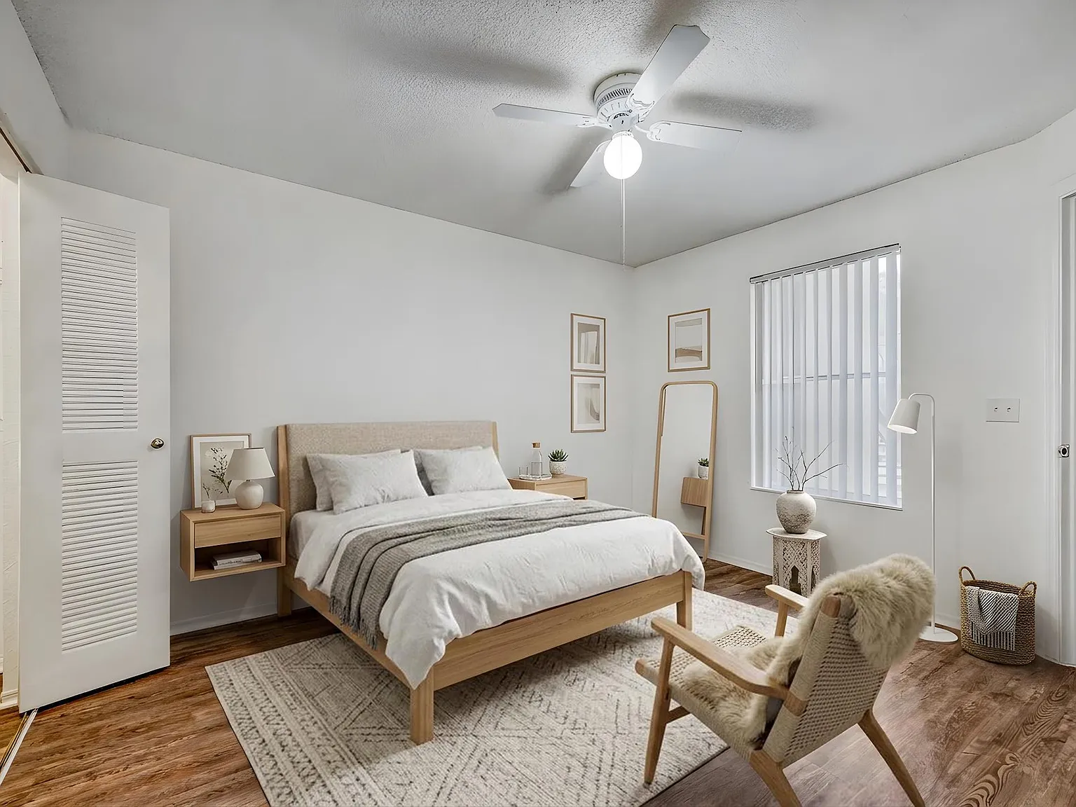 Reef Club Apartments — Photo 3