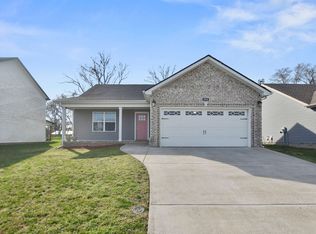 853 Lutz Ln, Clarksville, TN 37042