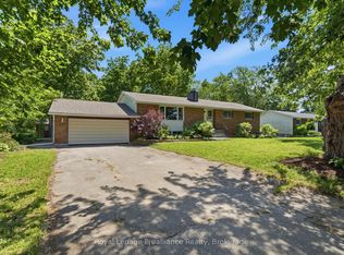 41 Walter Ave, Quinte West, ON K8V 5P7