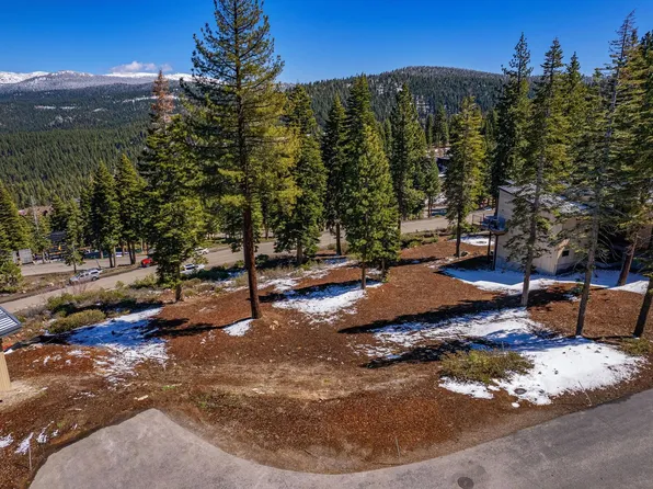 15152 Boulder Pl, Truckee, CA 96161