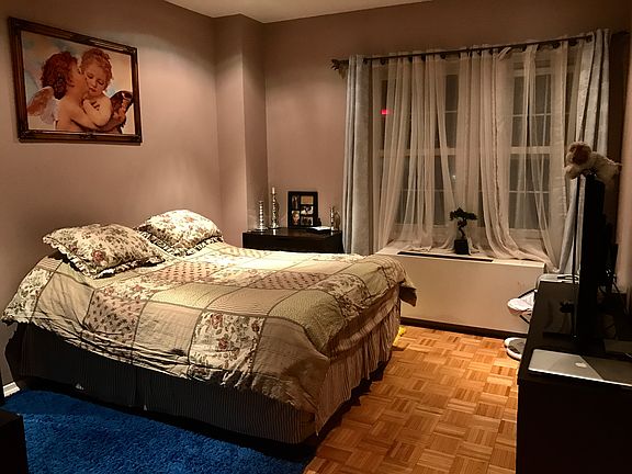 5th image of 40 Oceana Dr W