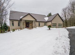 417 Chesbro Rd, Pennellville, NY 13132