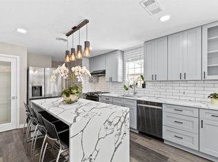 421 Kaye St, Coppell, TX 75019