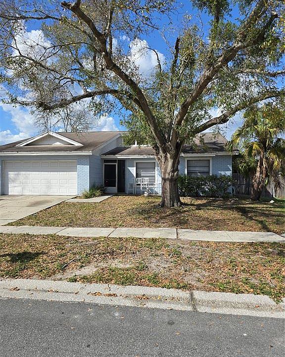 1st image of 710 Stillview Cir