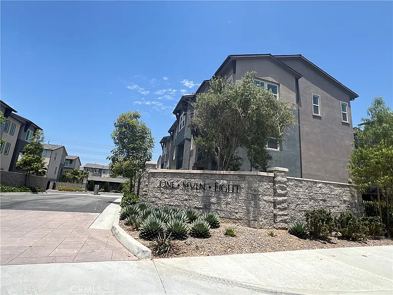 7358 Parker Ln — Photo 35