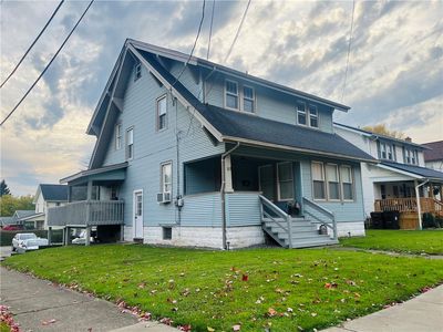 352 E Main St, Grove City, PA, 16127