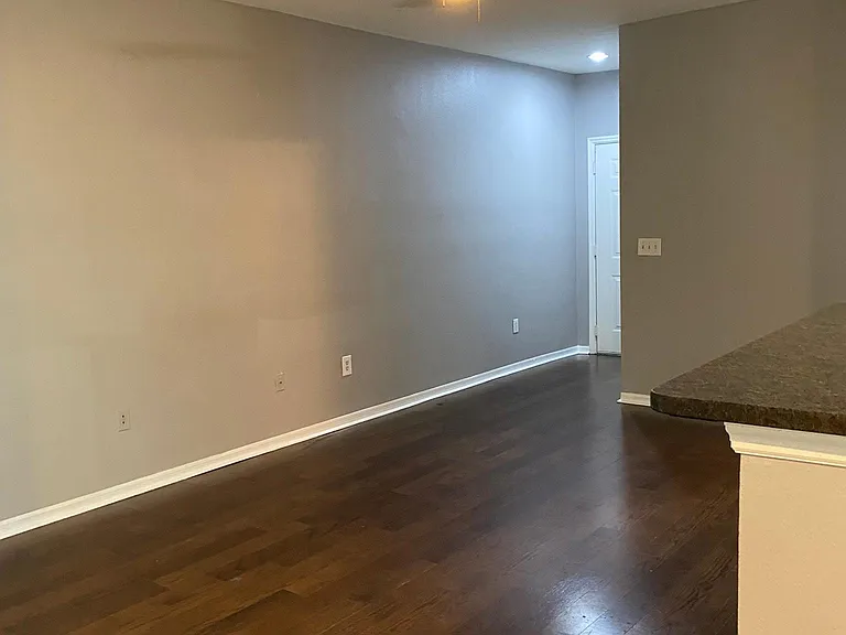 2010 E Palm Ave #14306 — Photo 7