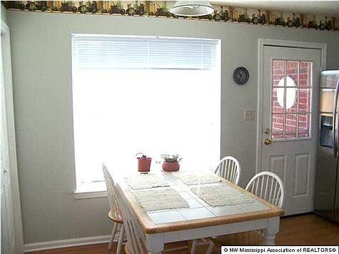 3rd image of 7064 Foxhall Dr
