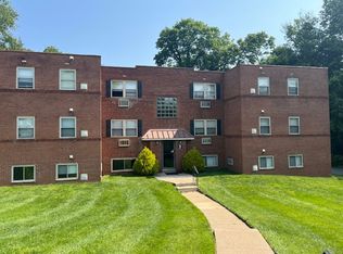 Lincoln Crossing Apartments, Prospect Park, PA 19076