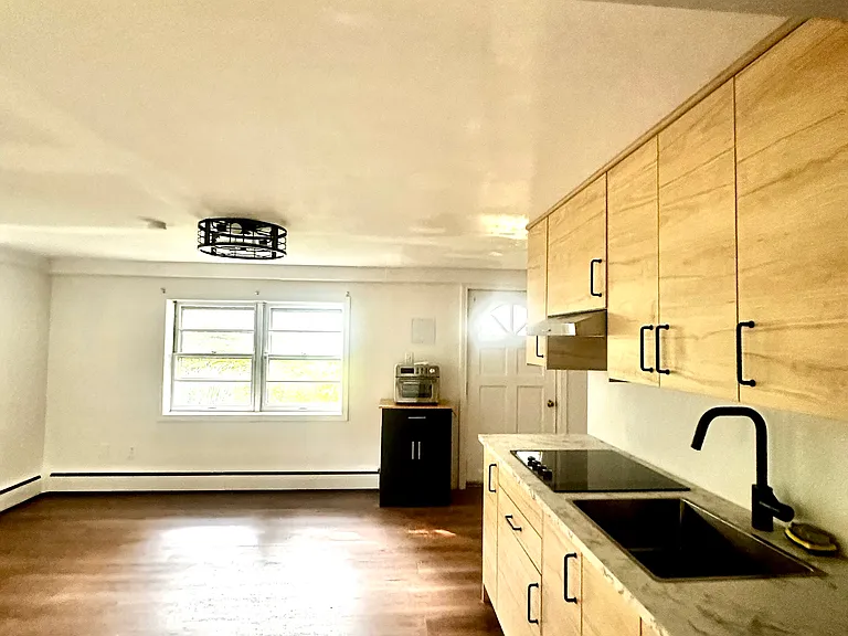 38 Oak Ridge Rd — Photo 8