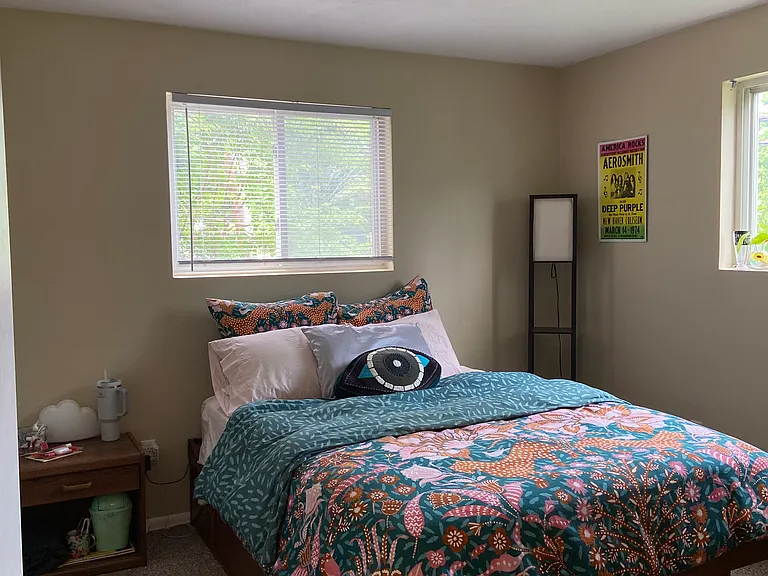 69 Newton St #6 — Photo 3