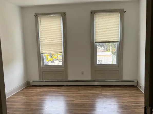 42 Montclair Ave Floor 2, Paterson, NJ 07503