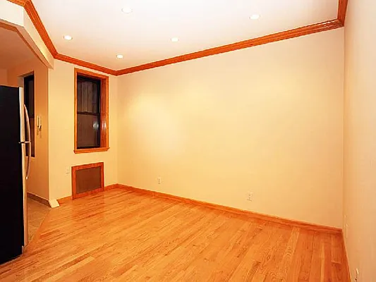 Rented by Issembert Companies | media 6