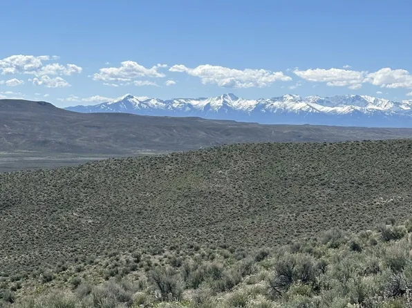 Cedar St, Elko, NV 89801