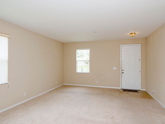 4th image of 2592 SW McDonald St