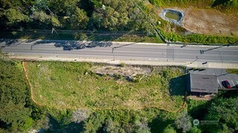 5th image of 1943 Wheaton Way