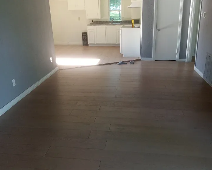 2908 Templeton St — Photo 3