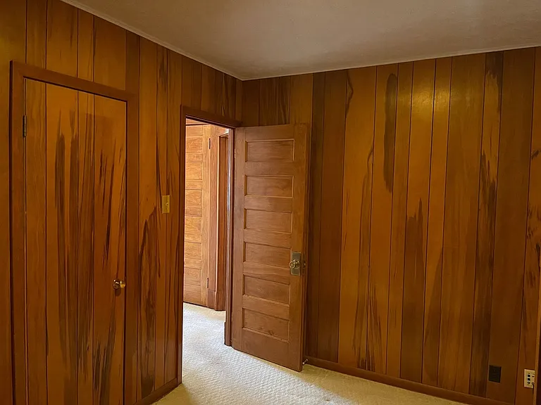 817 S 36th St — Photo 10
