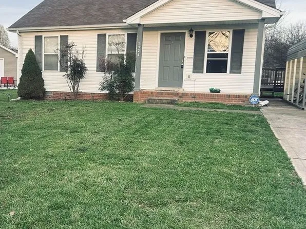1924 Timberline Cir, Oak Grove, KY 42262