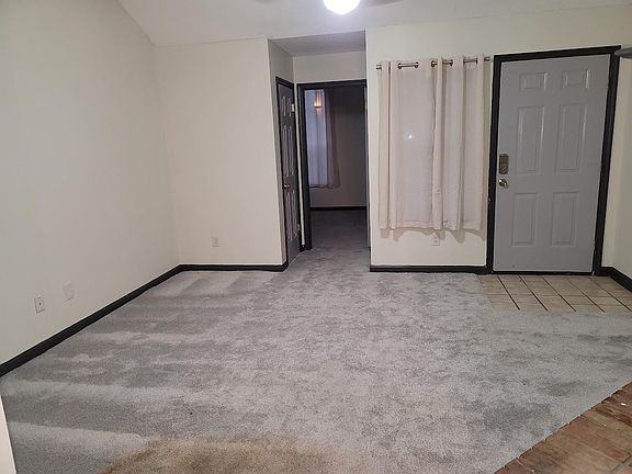 3rd image of 1720 Beaver Trail Dr