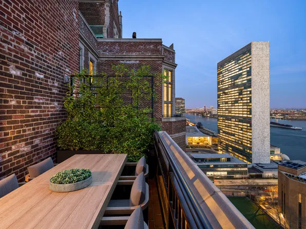 5 Tudor City Place image 9 of 9