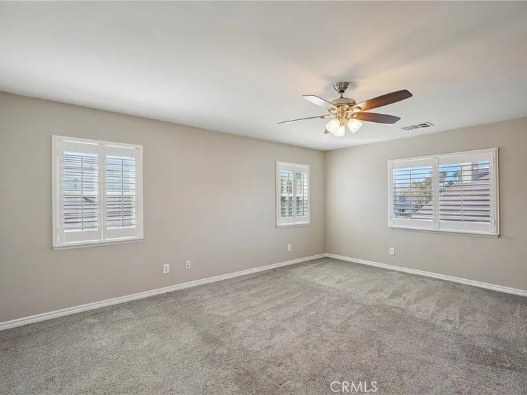 7961 Spaniel Ct — Photo 35