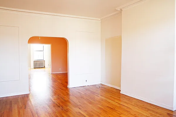 Rented by Twyford Real Estate | media 14