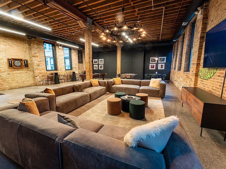 Cobbler Square Lofts — Photo 40