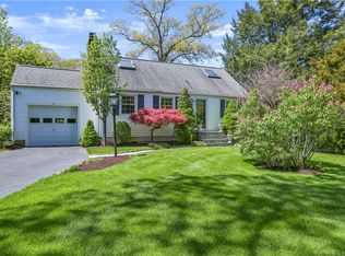 9 Flintlock Rd, Norwalk, CT 06850