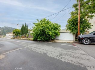 6903 Greeley St, Tujunga, CA 91042