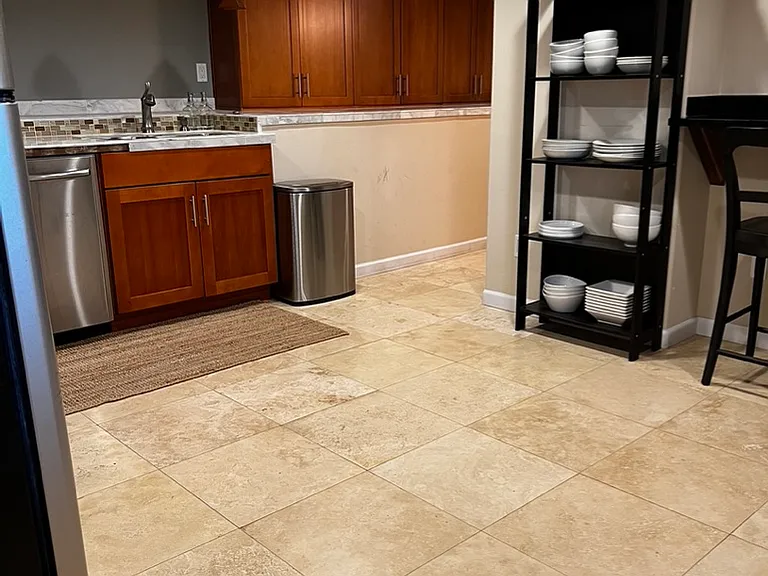 13920 SE 44th St — Photo 9