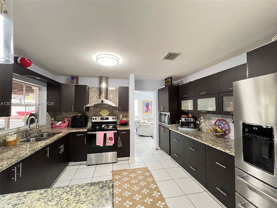 1st image of 13249 NW 9th Ln