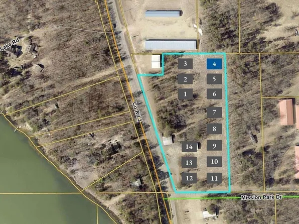 13084 Mission Park Dr #4, Merrifield, MN 56465