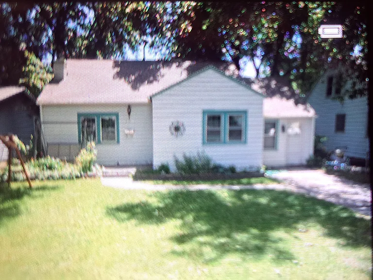 1030 Harvard Ave — Photo 1