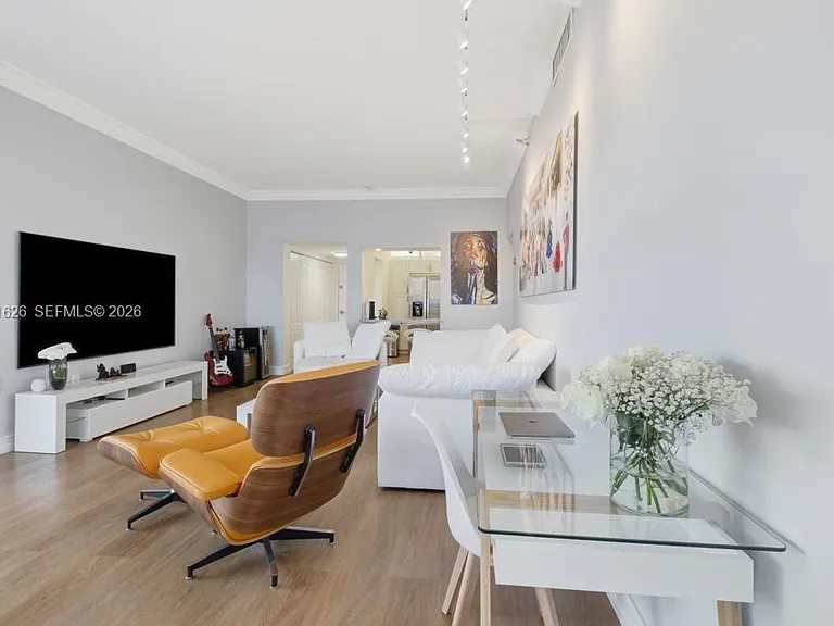20505 E Country Club Dr #143 — Photo 6