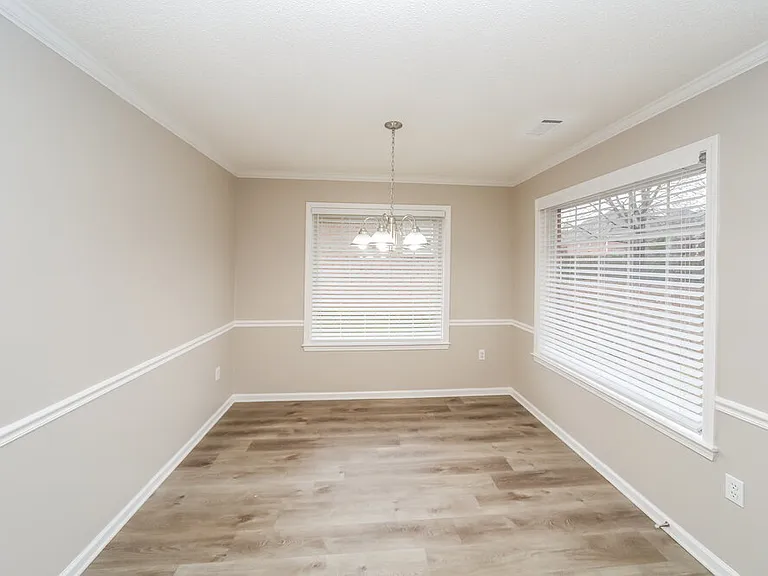 9264 Tamhaven Dr — Photo 10
