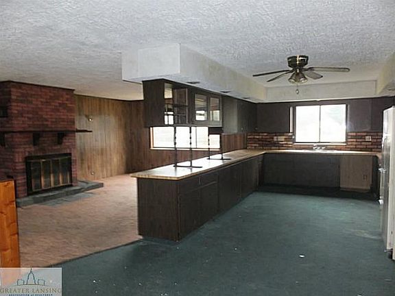 3rd image of 6246 Coulson Ct
