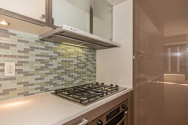 Rented by Corcoran | media 58