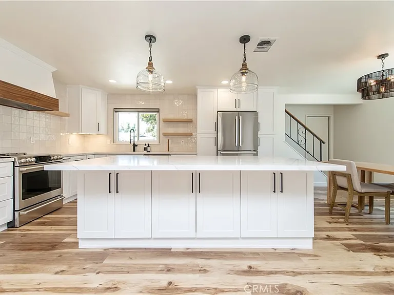 13381 Del Cerro Dr — Photo 5