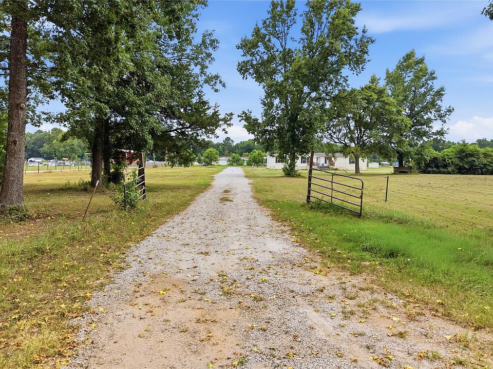 1st image of 18492 Parker Rd