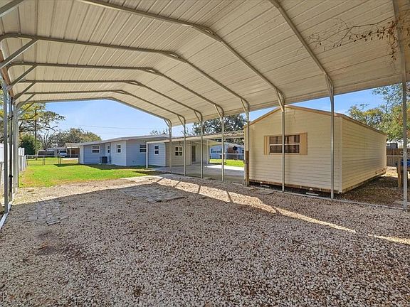 3rd image of 138 Hawthorne Rd