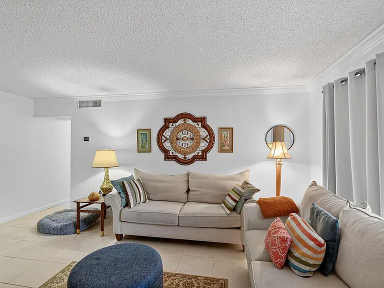 9810 Pineapple Tree Dr #103 — Photo 8