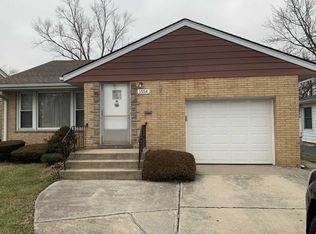 1554 Ridge Rd, Homewood, IL 60430