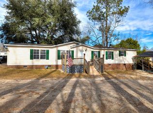 1636 Pinewood Rd, Sumter, SC 29154