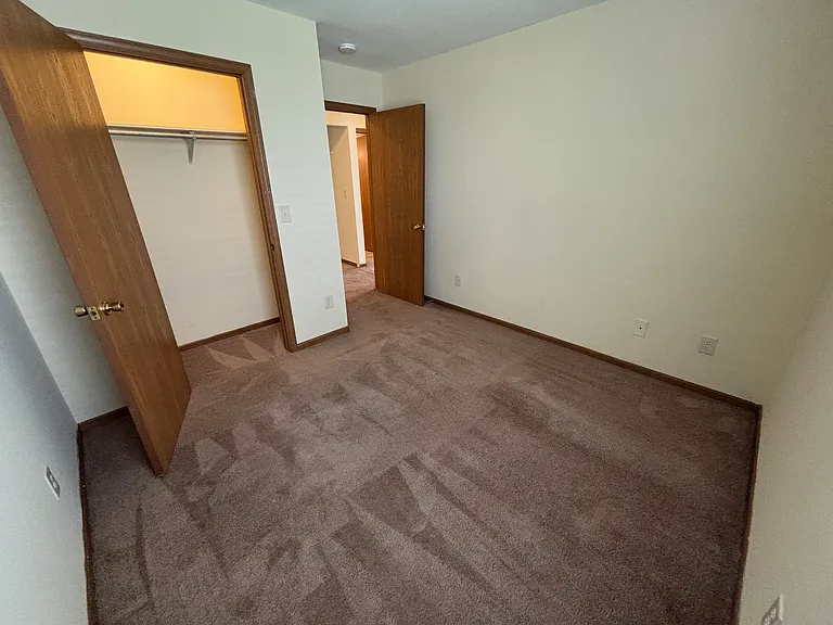 2381 Brown Rd — Photo 11