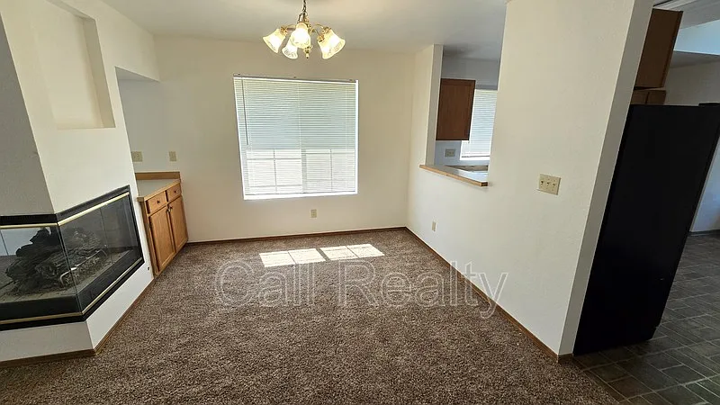 3 bed, 2.0 bath, 1500 sqft, $1,775 — Photo 4
