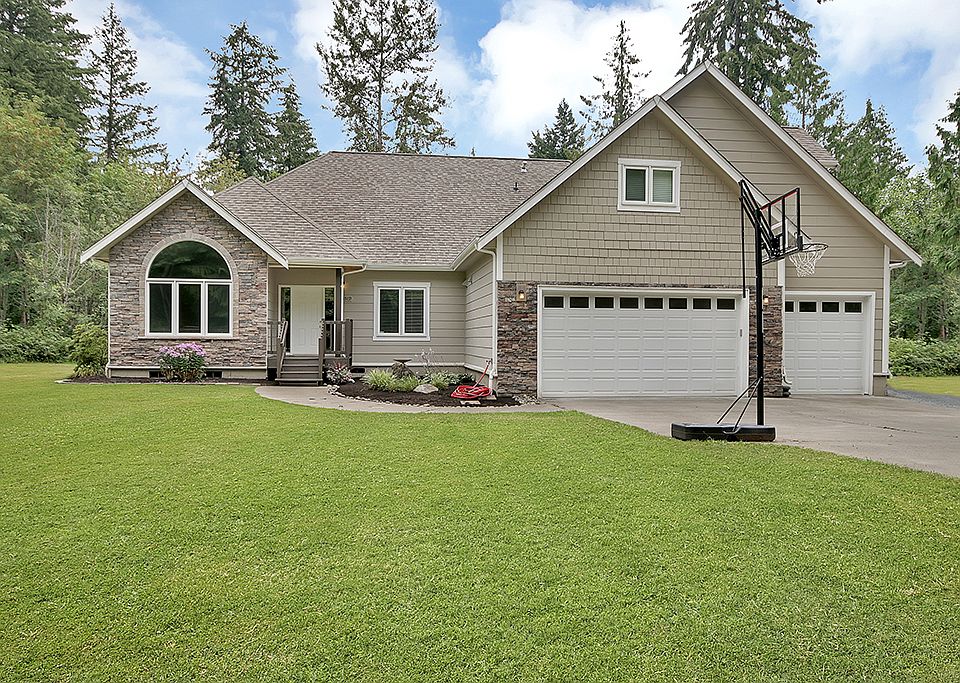 1st image of 25519 86th Ave E
